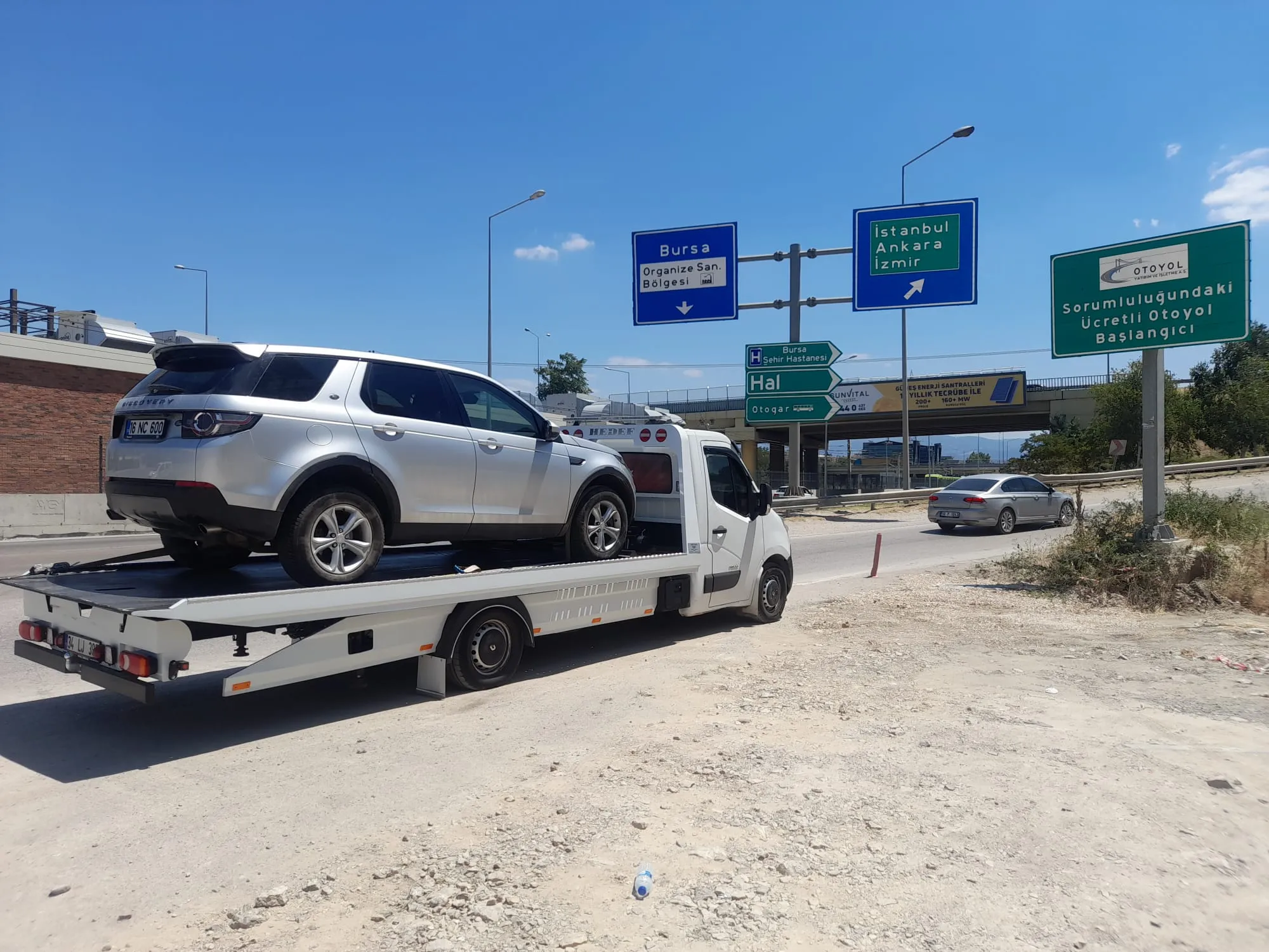 Istanbul Highway Tow Truck